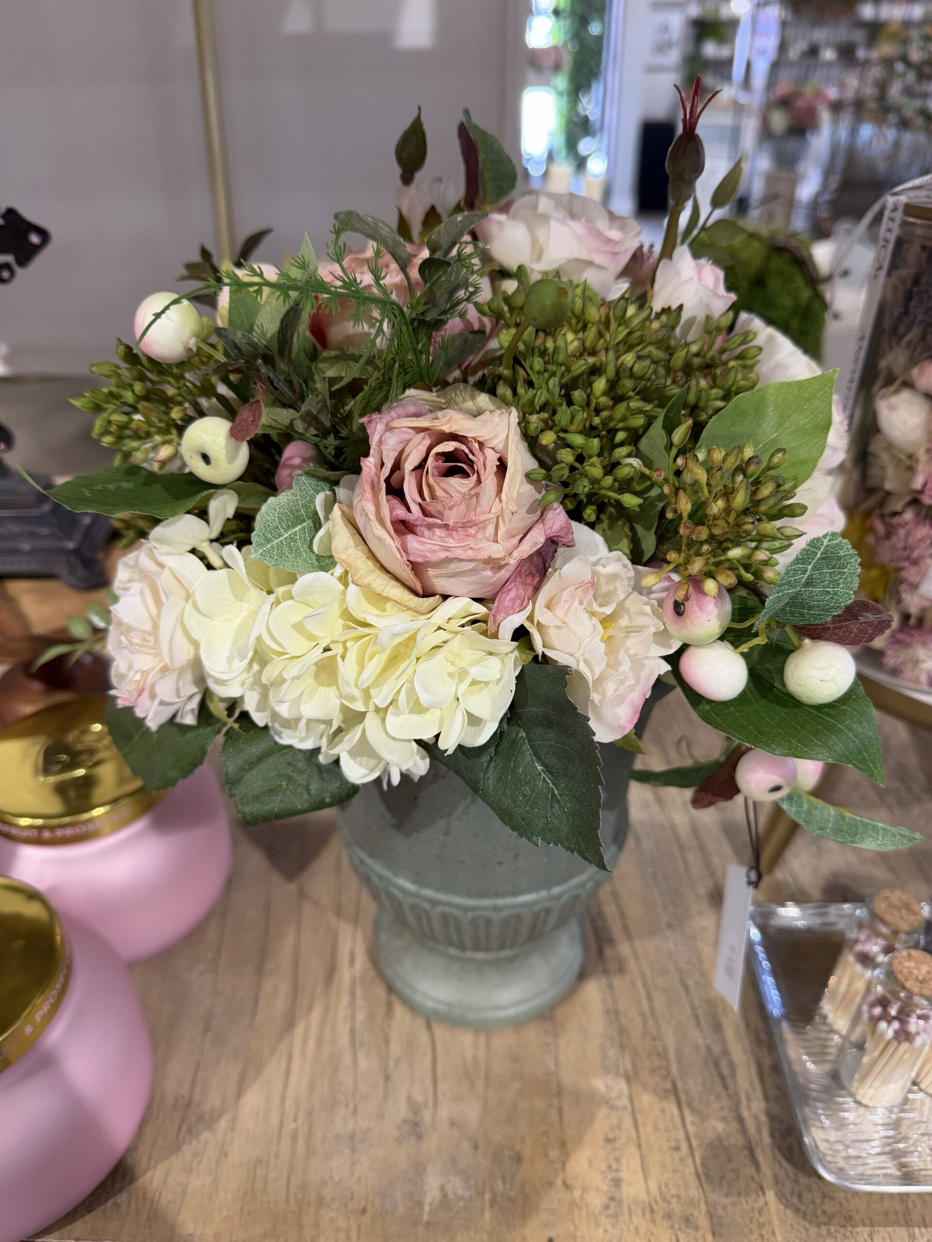 Sweetheart Bouquet - Image 2